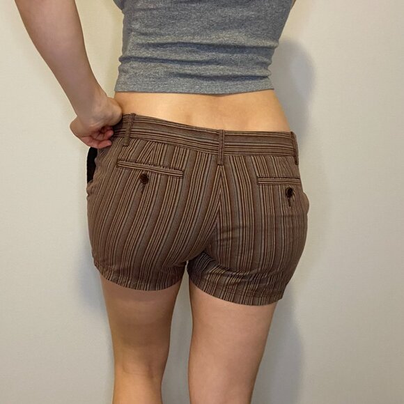 BCBG low-rise Y2k shorts - brown stripe - Picture 1 of 9